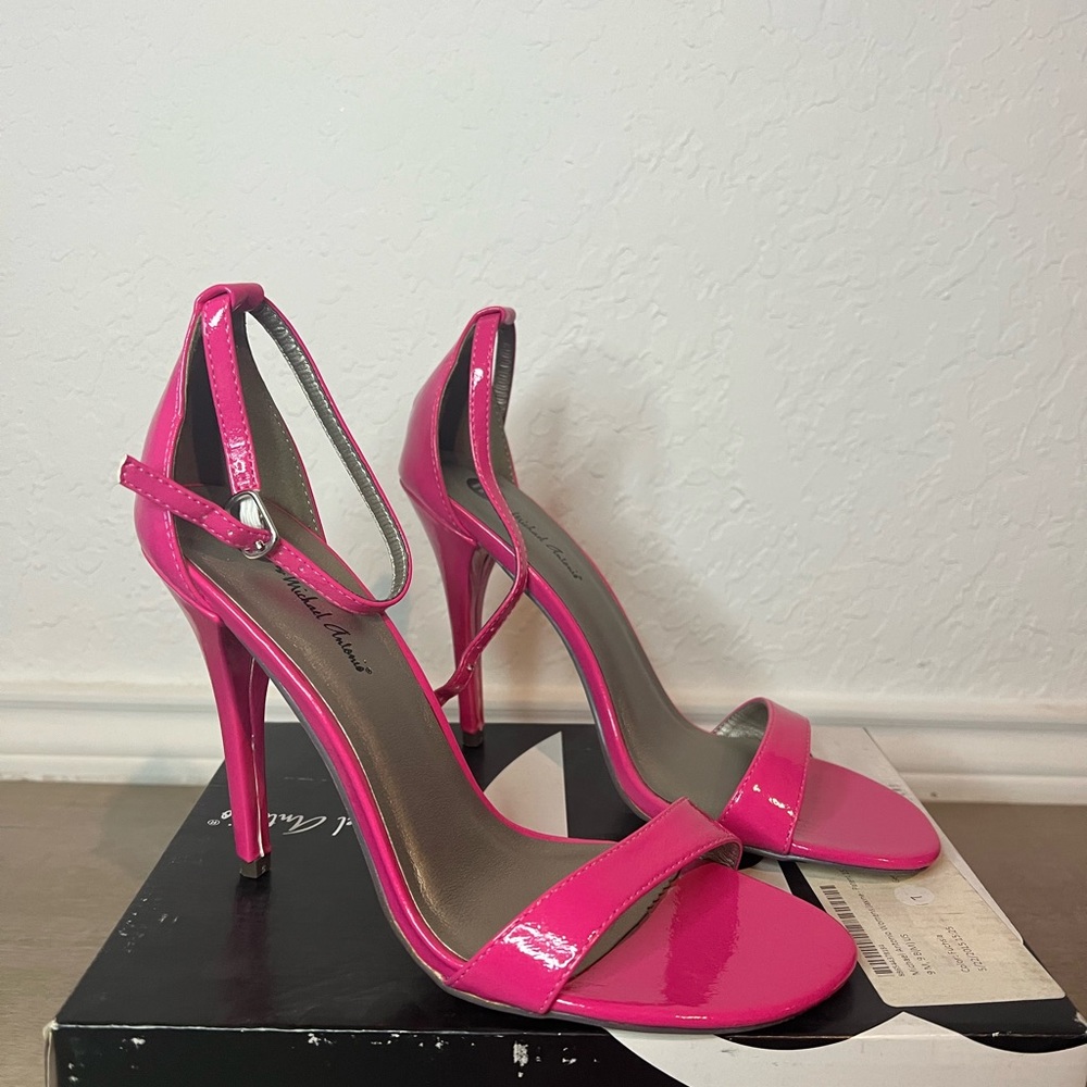 Michael Antonio hot pink heels